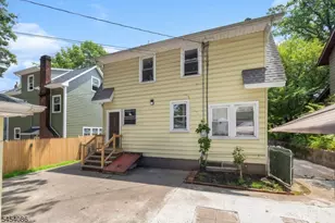 48 Laurel Ave, East Orange, NJ 07017 - Photo 17