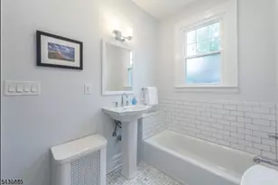 238 Park St, Montclair, NJ 07042 - Photo 13