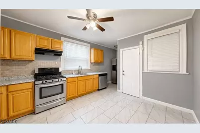167 N 16th St, East Orange, NJ 07017 - Photo 13