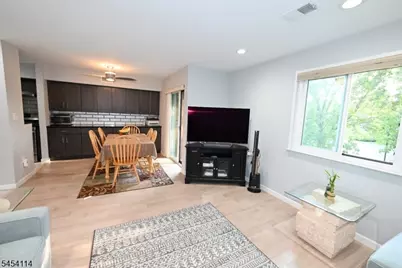 3905 Balsam Way, Bernards Township, NJ 07920 - Photo 5