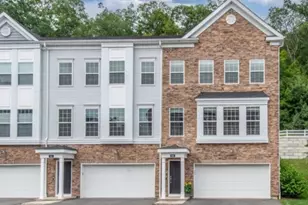 712 Parkview Ln, Rockaway Township, NJ 07866 - Photo 1