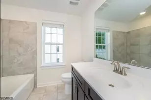 712 Parkview Ln, Rockaway Township, NJ 07866 - Photo 11