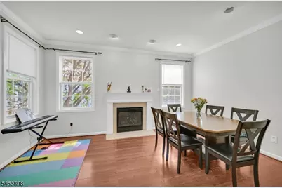 200 Barringer Dr, Nutley, NJ 07110 - Photo 11