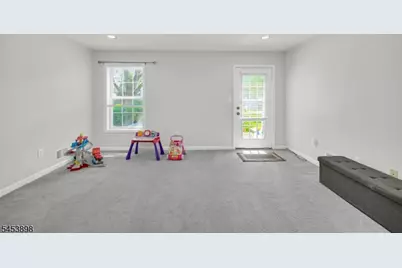200 Barringer Dr, Nutley, NJ 07110 - Photo 23
