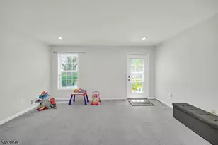 200 Barringer Dr, Nutley, NJ 07110 - Photo 23