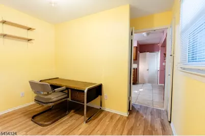 640 Warfield Rd, North Plainfield, NJ 07063 - Photo 13