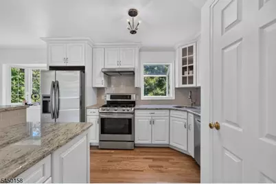 1387 Hamilton St, Franklin Township, NJ 08873 - Photo 7