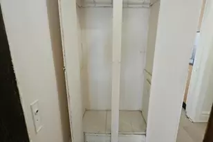275 S Burnett St, East Orange, NJ 07018 - Photo 7
