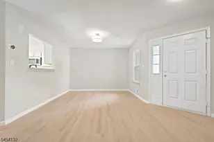 703 Porter Way, Bridgewater, NJ 08807 - Photo 9