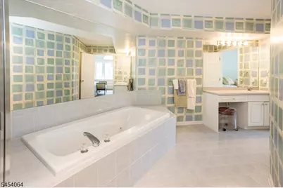 52 Jesse Ct, Montville Township, NJ 07045 - Photo 25