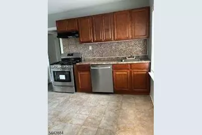 176 Goldsmith Ave #3, Newark, NJ 07112 - Photo 7