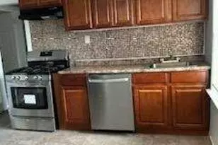 176 Goldsmith Ave, Newark, NJ 07112 - Photo 7