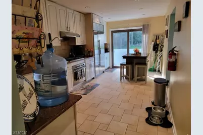 55 Stockton Ct, Parsippany, NJ 07950 - Photo 7