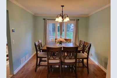 55 Stockton Ct, Parsippany, NJ 07950 - Photo 3