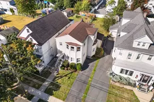 49 Livingston Ave, Lyndhurst Township, NJ 07071 - Photo 5