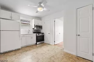 49 Livingston Ave, Lyndhurst Township, NJ 07071 - Photo 15