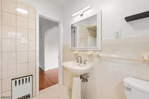 49 Livingston Ave, Lyndhurst Township, NJ 07071 - Photo 21
