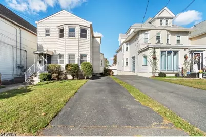49 Livingston Ave, Lyndhurst Township, NJ 07071 - Photo 9