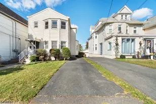 49 Livingston Ave, Lyndhurst Township, NJ 07071 - Photo 9