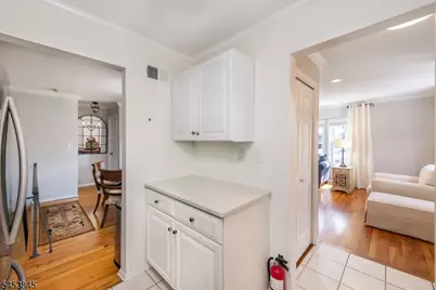 81 Brandywyne Drive, Florham Park, NJ 07932 - Photo 9