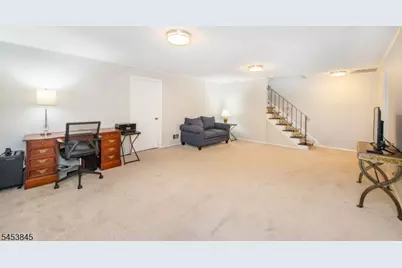 81 Brandywyne Drive, Florham Park, NJ 07932 - Photo 15