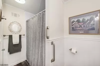 81 Brandywyne Drive, Florham Park, NJ 07932 - Photo 11