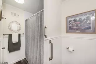 81 Brandywyne Dr, Florham Park, NJ 07932 - Photo 11
