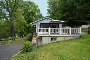 8 C O Dr, Byram Township, NJ 07821 - Photo 33