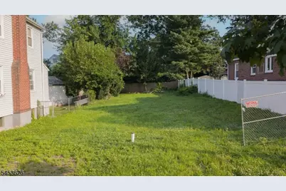 272 Beechwood Ave, Union Township, NJ 07083 - Photo 3