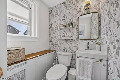 129 Demarest Ave, Bloomfield, NJ 07003 - Photo 25
