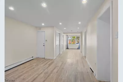 229 Parkinson Ave, Hamilton Township, NJ 08610 - Photo 11