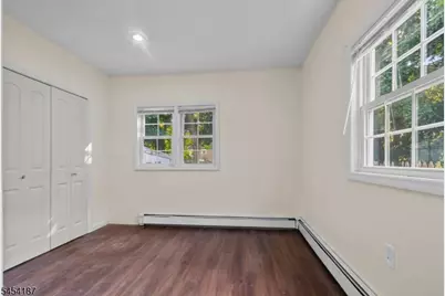 229 Parkinson Ave, Hamilton Township, NJ 08610 - Photo 31