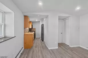 229 Parkinson Ave, Hamilton Township, NJ 08610 - Photo 23