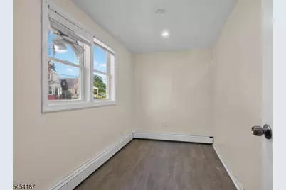 229 Parkinson Ave, Hamilton Township, NJ 08610 - Photo 33