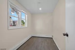 229 Parkinson Ave, Hamilton Township, NJ 08610 - Photo 33