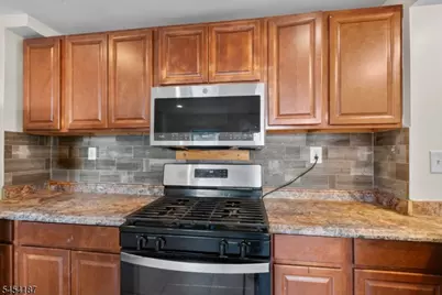 229 Parkinson Ave, Hamilton Township, NJ 08610 - Photo 7