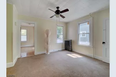 22 Kensington Pl, East Orange, NJ 07017 - Photo 25