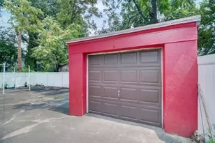 22 Kensington Pl, East Orange, NJ 07017 - Photo 5