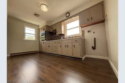 115 Van Riper Ave, Clifton, NJ 07011 - Photo 3
