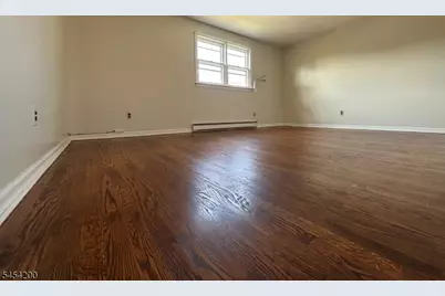 115 Van Riper Ave, Clifton, NJ 07011 - Photo 5