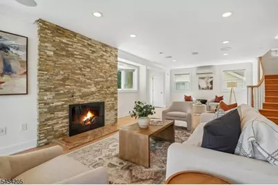 877 Park Ave, Elizabeth, NJ 07208 - Photo 9