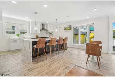 877 Park Ave, Elizabeth, NJ 07208 - Photo 21