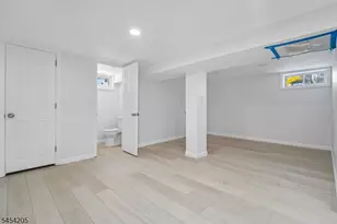 877 Park Ave, Elizabeth, NJ 07208 - Photo 43