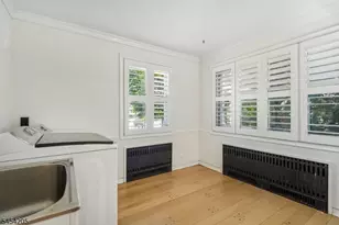 877 Park Ave, Elizabeth, NJ 07208 - Photo 17