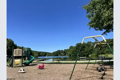 1 Ridgeview Ct, Vernon, NJ 07422 - Photo 29