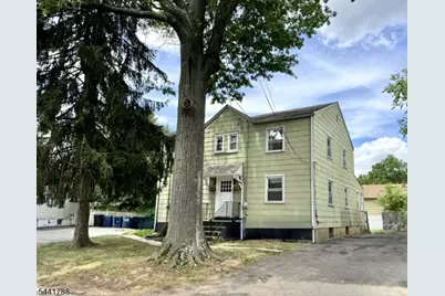 671 Crescent Dr, Bound Brook, NJ 08805 - Photo 1