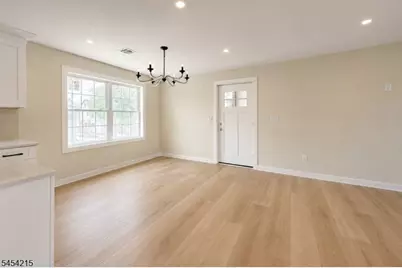 81 Ellen St #2, Nutley, NJ 07110 - Photo 5