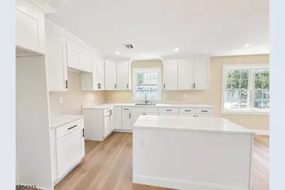 81 Ellen St #2, Nutley, NJ 07110 - Photo 7