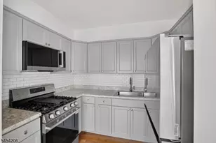 540 Bramhall Ave, Jersey City, NJ 07304 - Photo 11