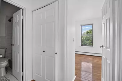 540 Bramhall Ave, Jersey City, NJ 07304 - Photo 15